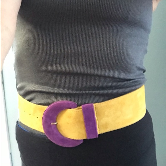 Vintage Danier Leather Belt - Picture 1 of 10